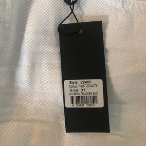 Oneteaspoon Shorts for women. Size 31. NWT